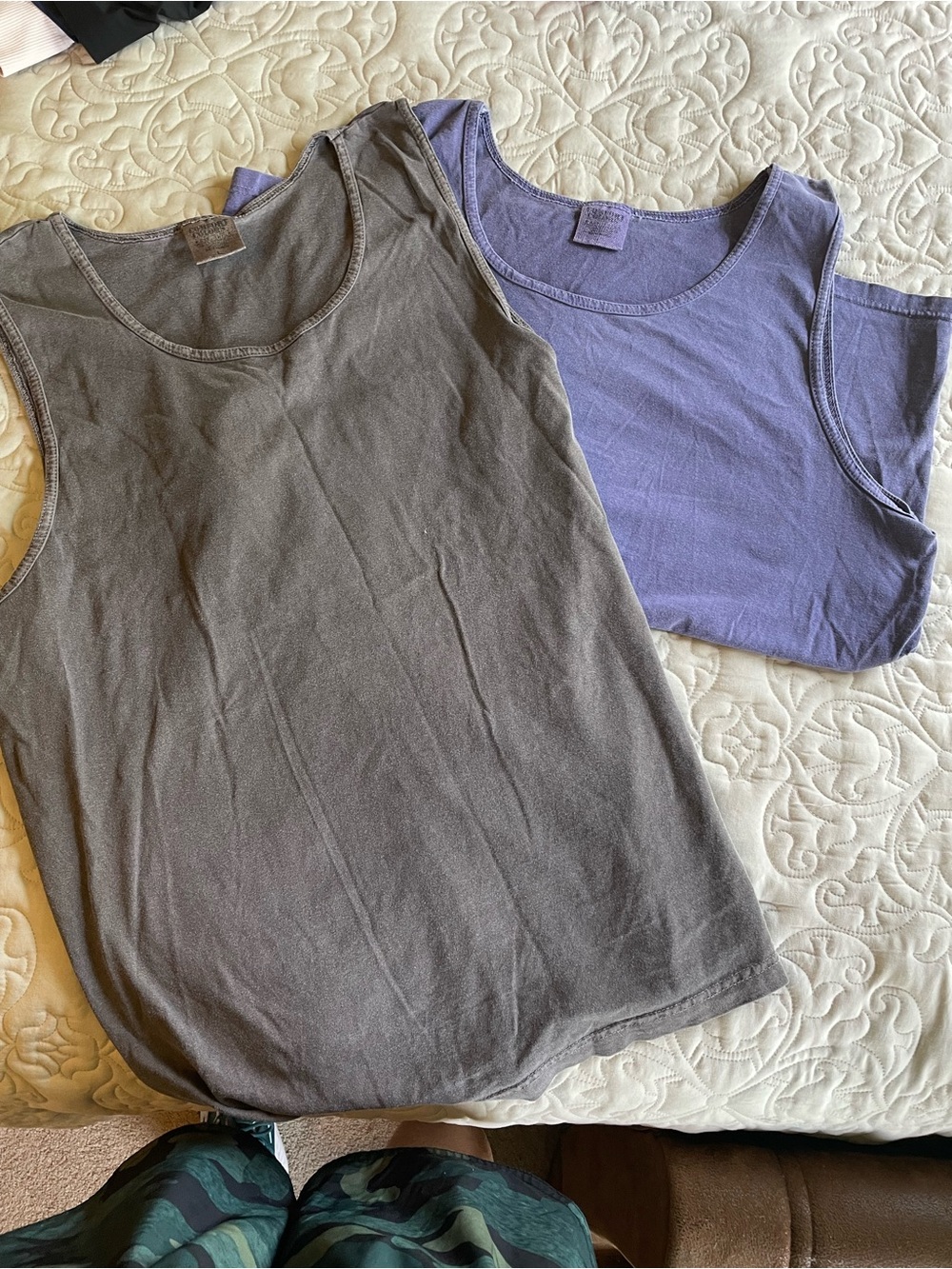 Women’s Sleeveless Comfort Color Tank Tops
